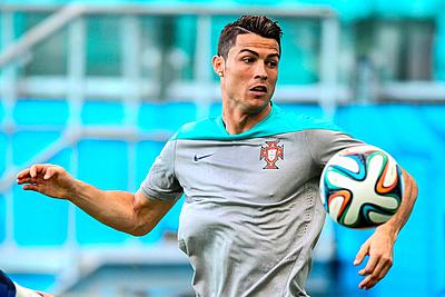 2014 FIFA World Cup - Day 4 - Portugal seen in training at the Arena Fonte Nova, Salvador Featuring: Cristiano Ronaldo Where: SALVADOR, BA When: 15 Ju...-stock-photo